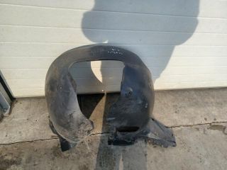 bontott SEAT ALTEA Bal első Dobbetét (Kerékjárati, Műanyag)