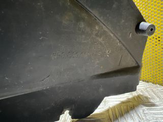 bontott SEAT ALTEA Bal első Első Dobbetét (Kerékjárati, Műanyag)