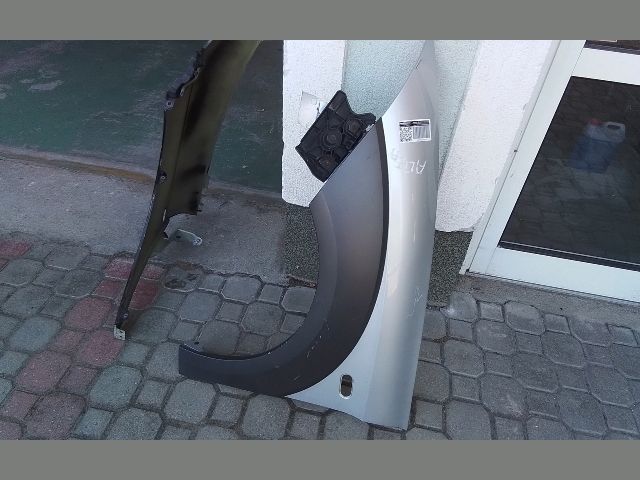 bontott SEAT ALTEA Bal első Sárvédő