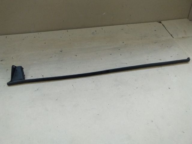 bontott SEAT ALTEA Bal első Vízlehúzó Gumicsík