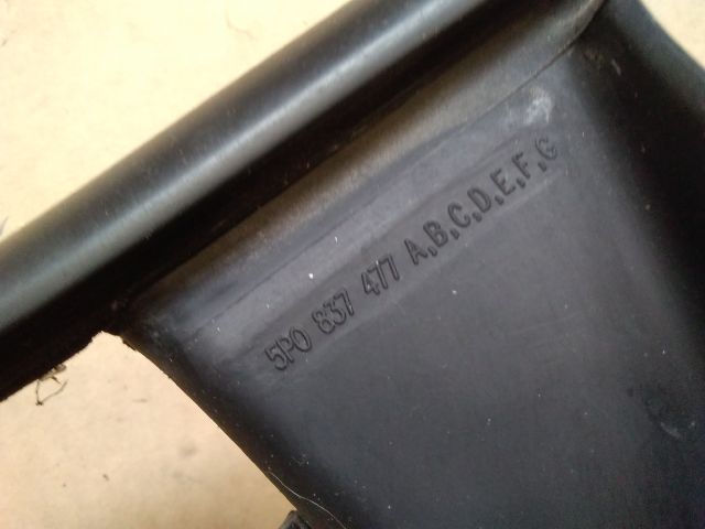 bontott SEAT ALTEA Bal első Vízlehúzó Gumicsík