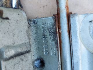 bontott SEAT ALTEA Bal első Zsanér