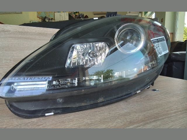 bontott SEAT ALTEA Bal Fényszóró