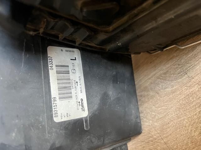 bontott SEAT ALTEA Bal Fényszóró