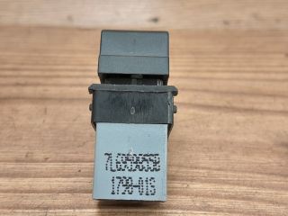 bontott SEAT ALTEA Bal hátsó Ablakemelő Kapcsoló