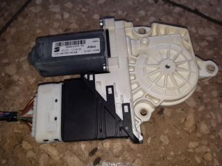 bontott SEAT ALTEA Bal hátsó Ablakemelő Motor