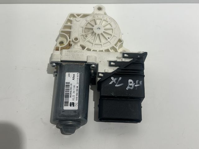 bontott SEAT ALTEA Bal hátsó Ablakemelő Motor