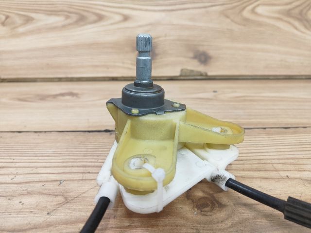 bontott SEAT ALTEA Bal hátsó Ablakemelő Szerkezet (Mechanikus)