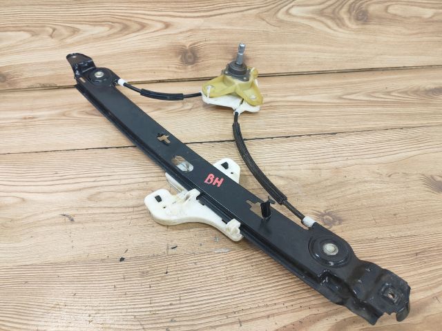 bontott SEAT ALTEA Bal hátsó Ablakemelő Szerkezet (Mechanikus)