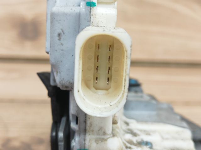 bontott SEAT ALTEA Bal hátsó Ajtózár