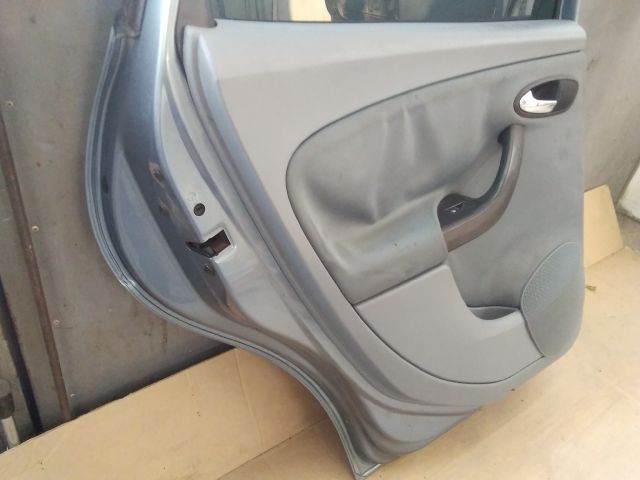 bontott SEAT ALTEA Bal hátsó Ajtózár