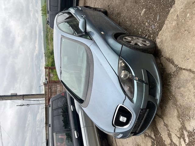 bontott SEAT ALTEA Bal hátsó Ajtózár