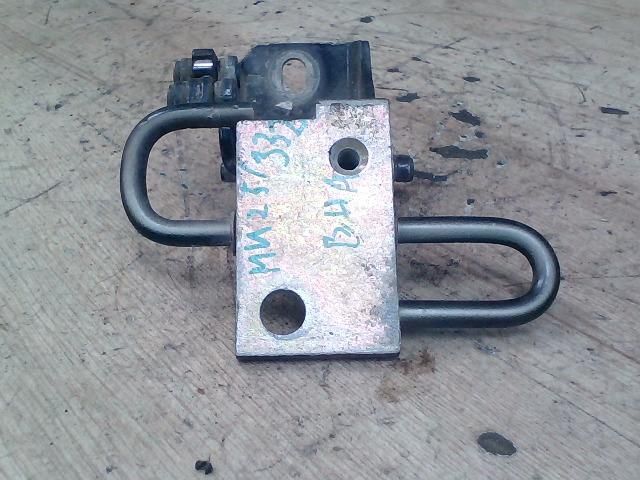 bontott SEAT ALTEA Bal hátsó Alsó Zsanér