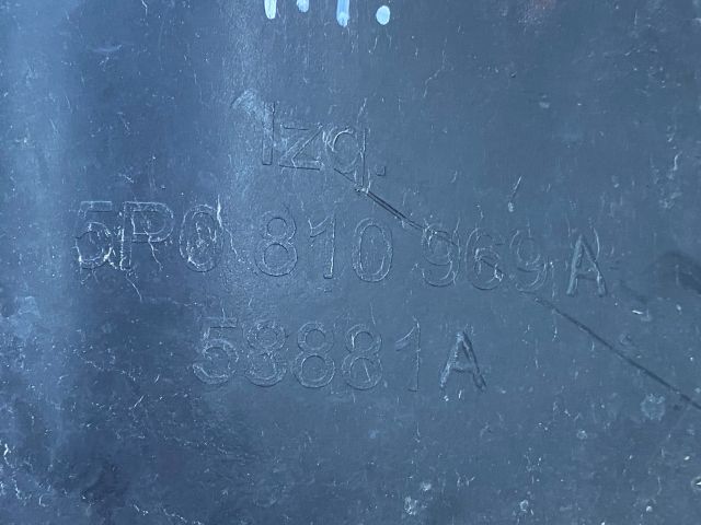 bontott SEAT ALTEA Bal hátsó Dobbetét (Kerékjárati, Műanyag)