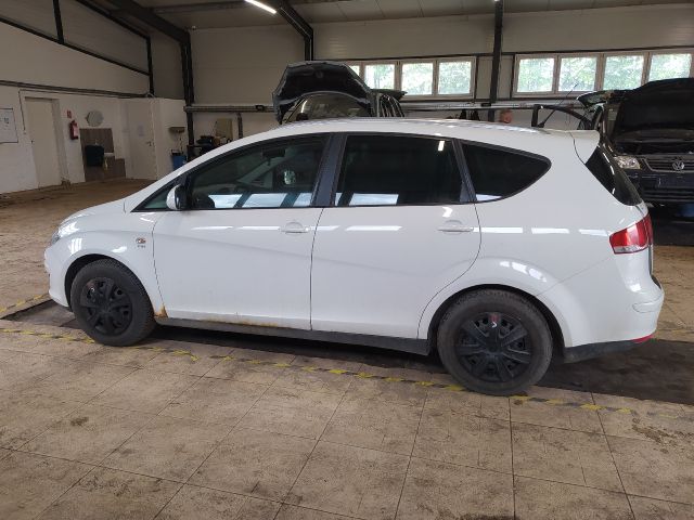 bontott SEAT ALTEA Bal hátsó Felső Zsanér