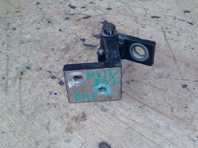 bontott SEAT ALTEA Bal hátsó Felső Zsanér