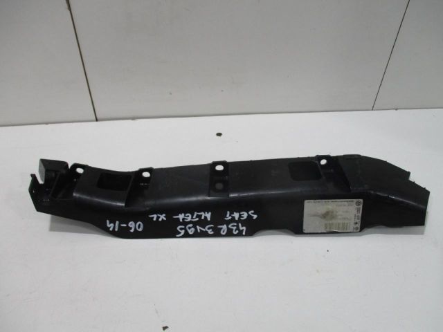 bontott SEAT ALTEA Bal hátsó Lökhárító Tartó (Műanyag)