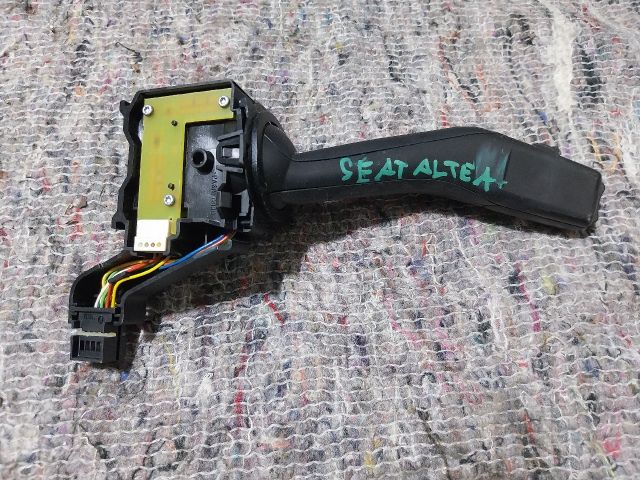 bontott SEAT ALTEA Bal Kormánykapcsoló Irányjelző