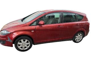 bontott SEAT ALTEA Bal Rendszámtábla Világítás