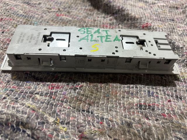 bontott SEAT ALTEA Beltér Világítás Hátsó