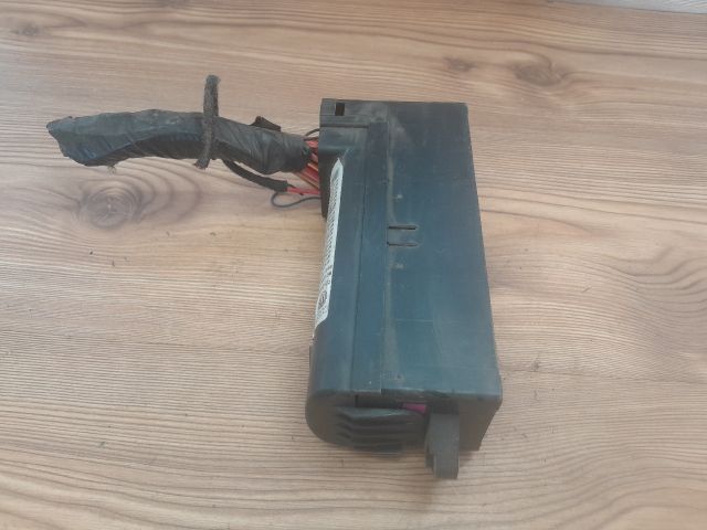 bontott SEAT ALTEA Biztosítéktábla Utastér