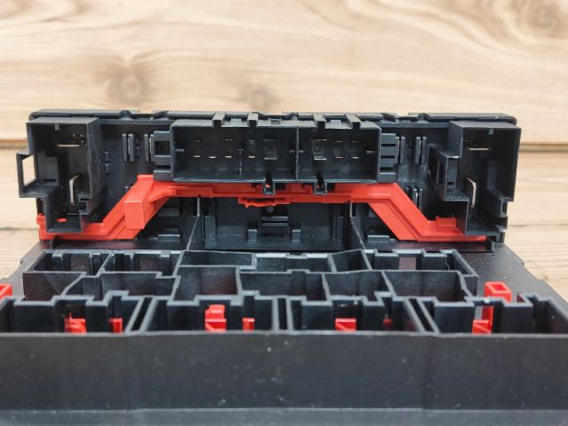 bontott SEAT ALTEA Biztosítéktábla Utastér