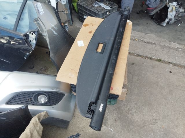 bontott SEAT ALTEA Csomagtér Roló