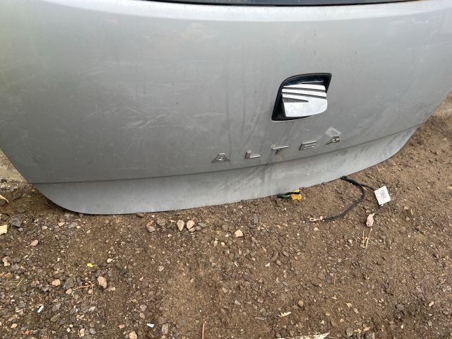 bontott SEAT ALTEA Csomagtérajtó (Üres lemez)
