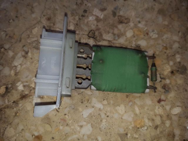 bontott SEAT ALTEA Előtét Ellenállás Fűtőmotor