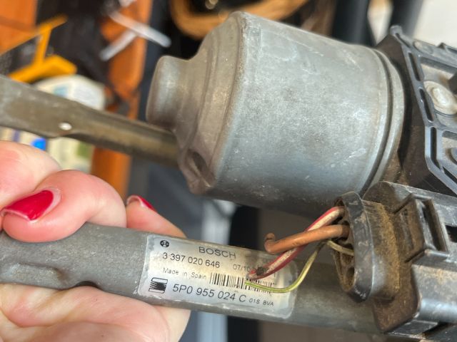 bontott SEAT ALTEA Első Ablaktörlő Szerkezet Motorral