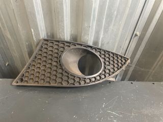 bontott SEAT ALTEA Első Lökhárító Bal Díszrács