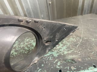 bontott SEAT ALTEA Első Lökhárító Jobb Díszrács