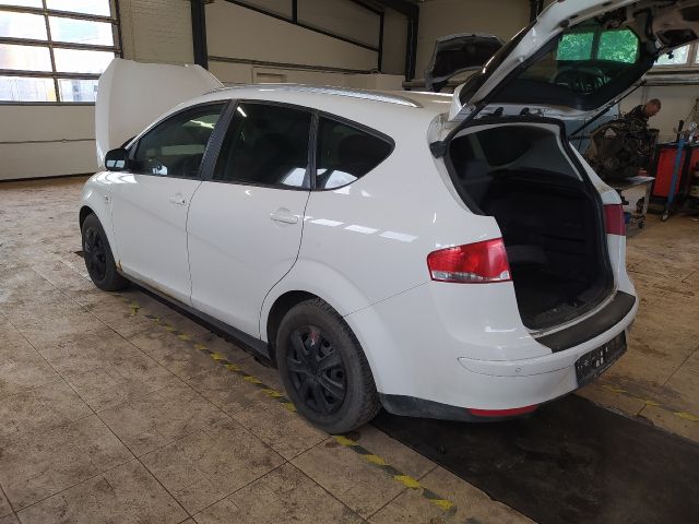 bontott SEAT ALTEA Első Lökhárító Merevítő (Fém)