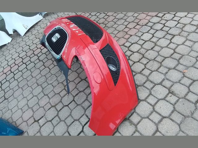 bontott SEAT ALTEA Első Lökhárító (Részeivel)