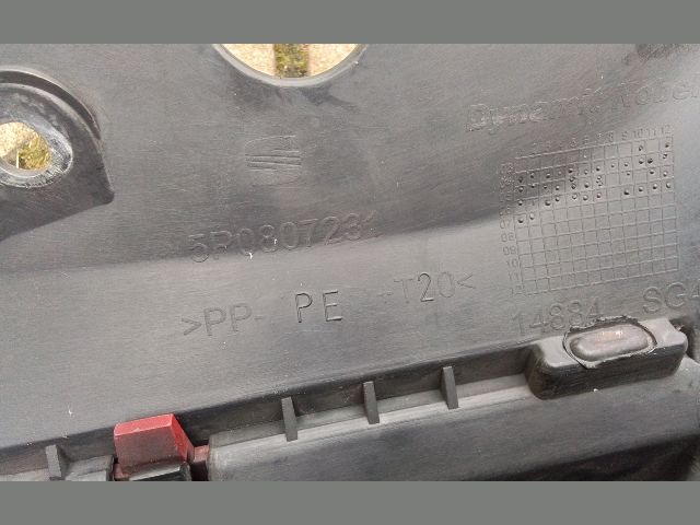 bontott SEAT ALTEA Első Lökhárító (Részeivel)