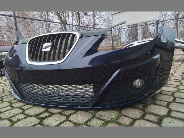 bontott SEAT ALTEA Első Lökhárító (Részeivel)