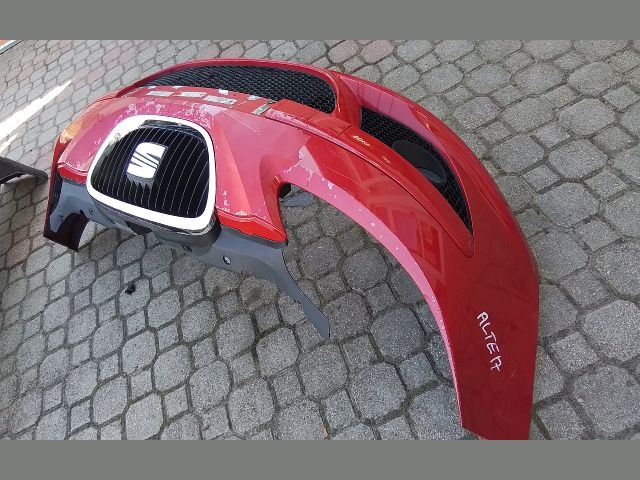 bontott SEAT ALTEA Első Lökhárító (Részeivel)