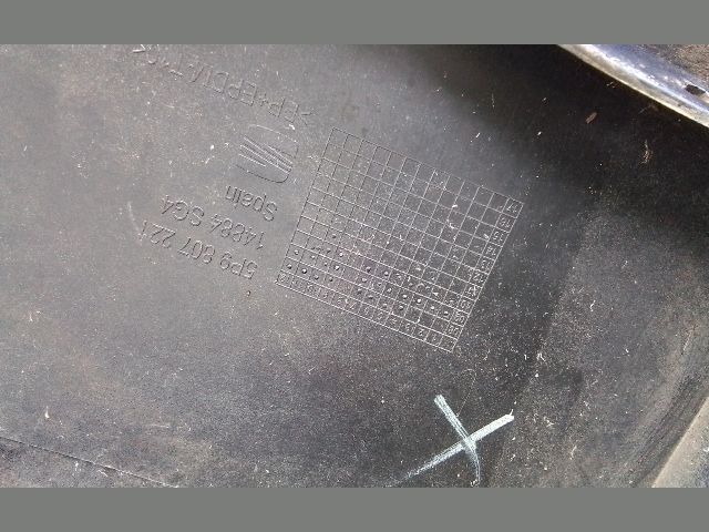 bontott SEAT ALTEA Első Lökhárító (Részeivel)