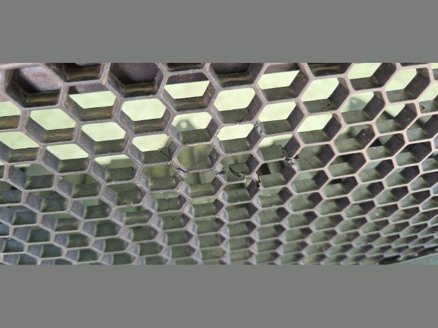 bontott SEAT ALTEA Első Lökhárító (Üresen)