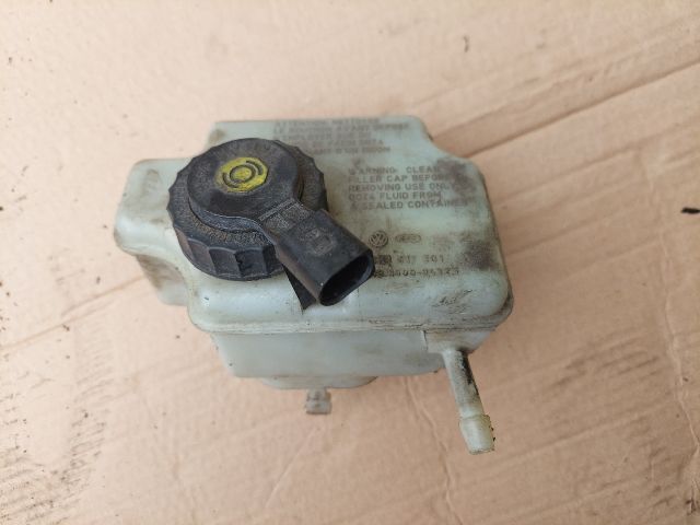 bontott SEAT ALTEA Fékfolyadék Tartály