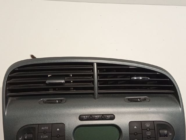 bontott SEAT ALTEA Fűtéskapcsoló (digit klímás)