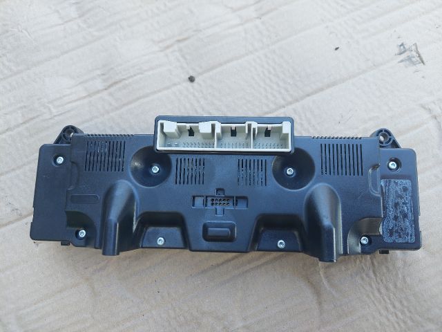 bontott SEAT ALTEA Fűtéskapcsoló (digit klímás)