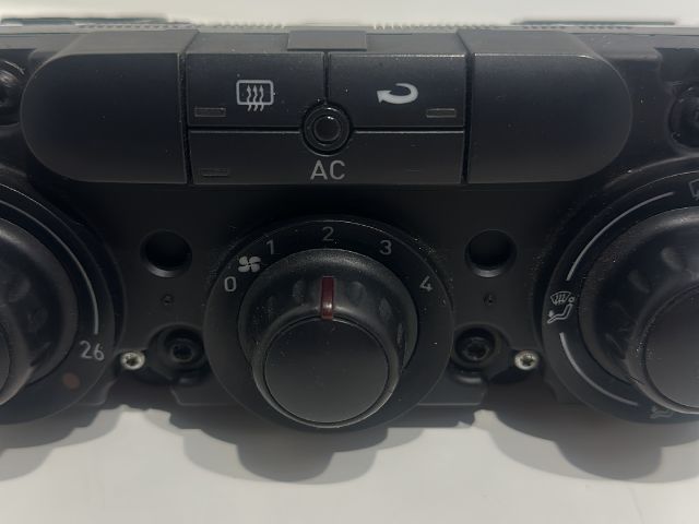 bontott SEAT ALTEA Fűtéskapcsoló (manuális klímás)