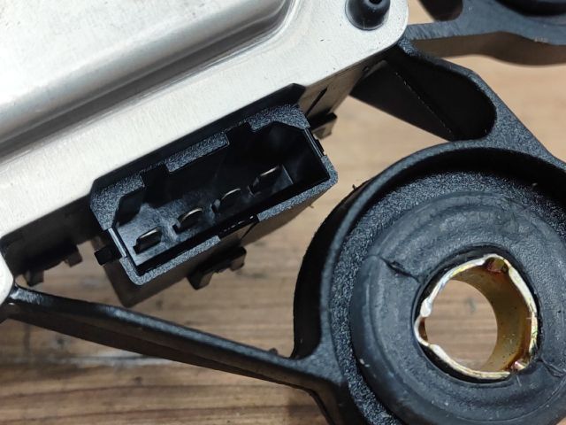 bontott SEAT ALTEA Hátsó Ablaktörlő Motor