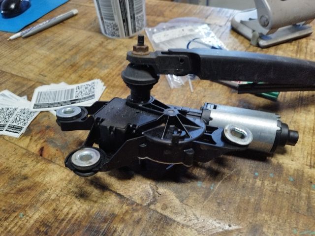 bontott SEAT ALTEA Hátsó Ablaktörlő Motor