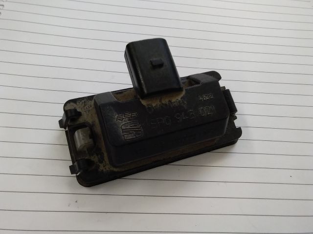 bontott SEAT ALTEA Hátsó Rendszámtábla Világítás