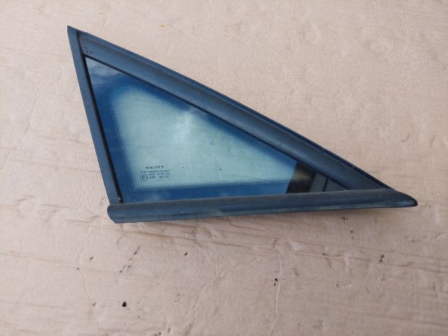 bontott SEAT ALTEA Jobb A Oszlop Oldalablak Üveg