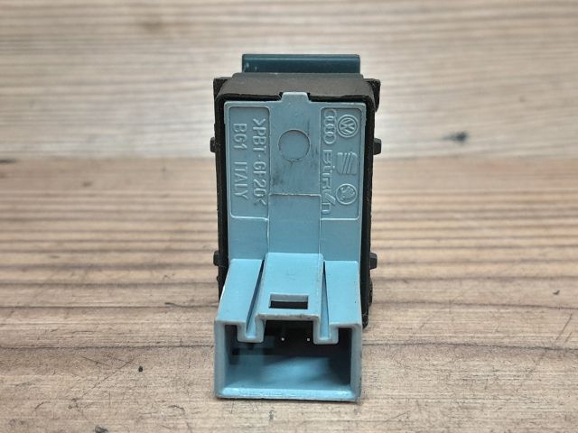 bontott SEAT ALTEA Jobb első Ablakemelő Kapcsoló