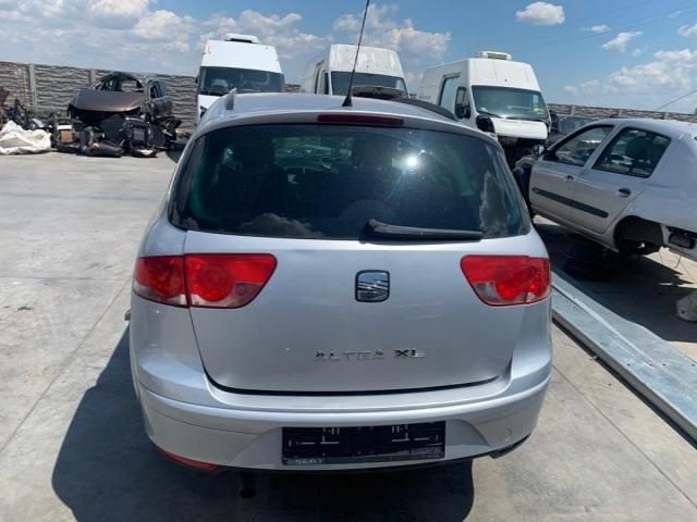 bontott SEAT ALTEA Jobb első Ablakemelő Motor