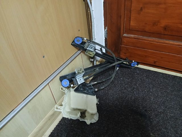 bontott SEAT ALTEA Jobb első Ablakemelő Szerkezet (Elektromos)